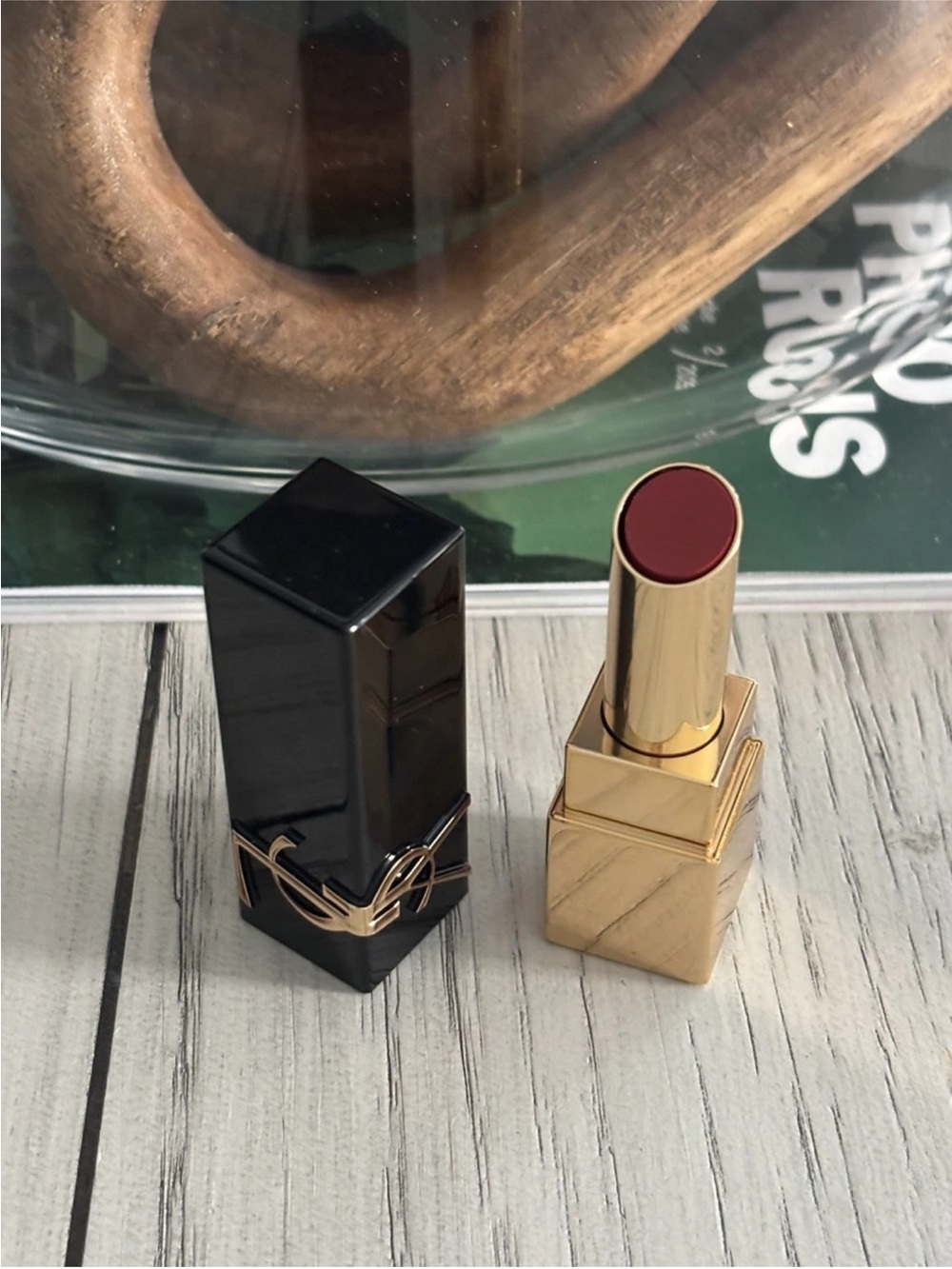 Yves Saint Laurent Black and Gold Luxe Accent